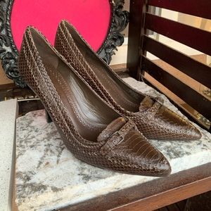 Tory Burch Heels.